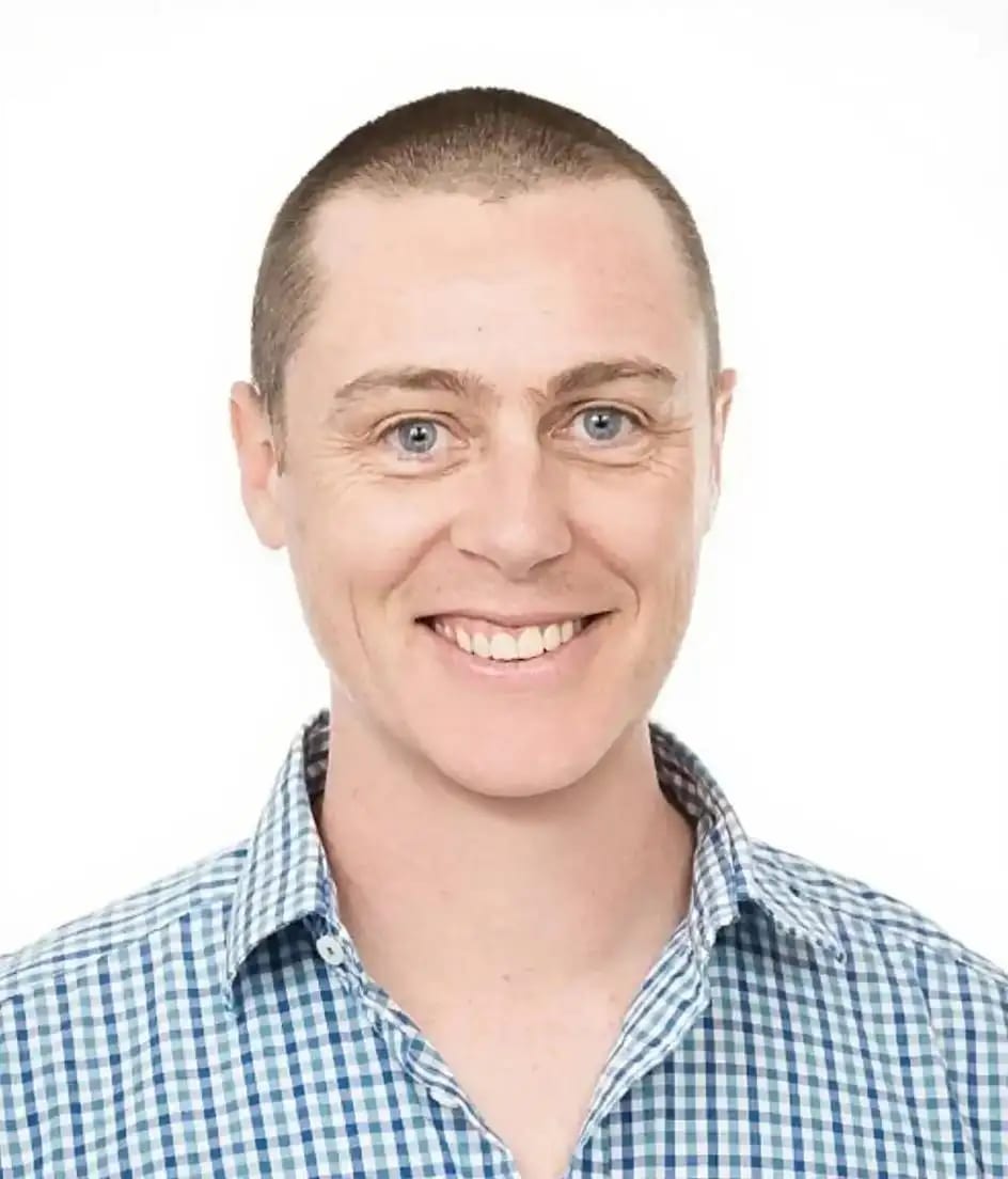 Example created with AI Double Chin Remover